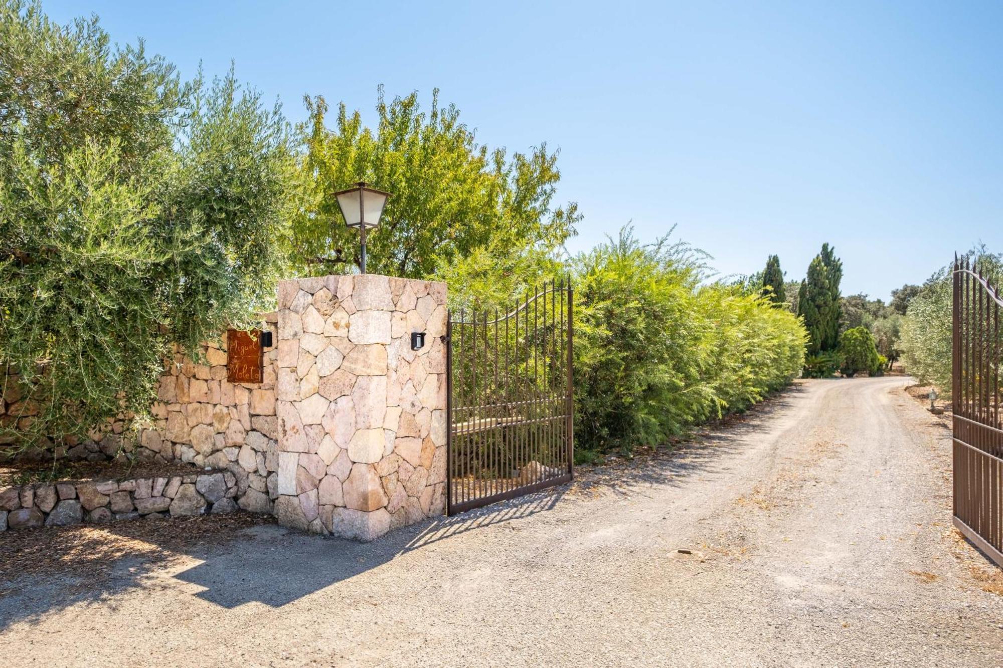 Villa Can Moleto By Sunvillas Mallorca Pollença Buitenkant foto